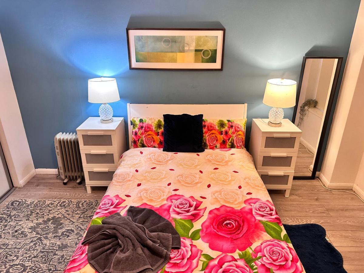Lovely 2-Bedroom Apartment In Central Londra Exterior foto